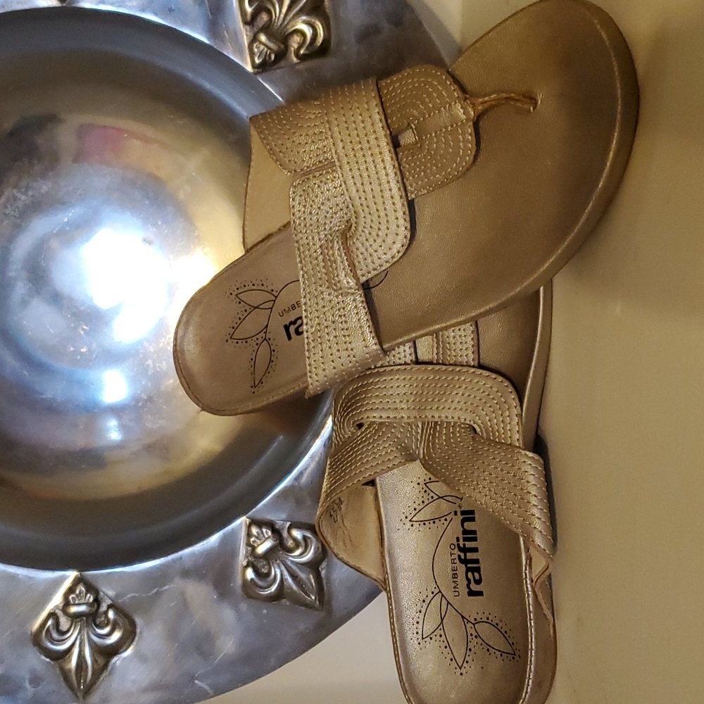 Silver metallic sandals slip on thong